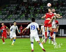 韩国明星延,吉品尝荔枝,味米酒,FB体育平台,FB体育官方网站,FB体育登录入口,FB体育app下载