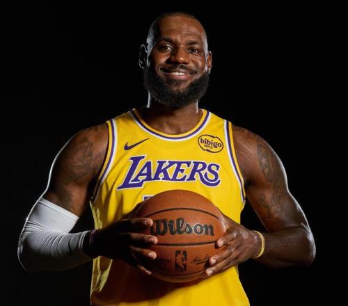 篮战巅峰对,布鲁克林篮,休斯顿火箭,FB体育平台,FB体育官方网站,FB体育登录入口,FB体育app下载