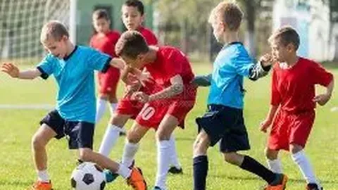 湖人队官方宣布霍华德加盟，新赛季战袍定为39号